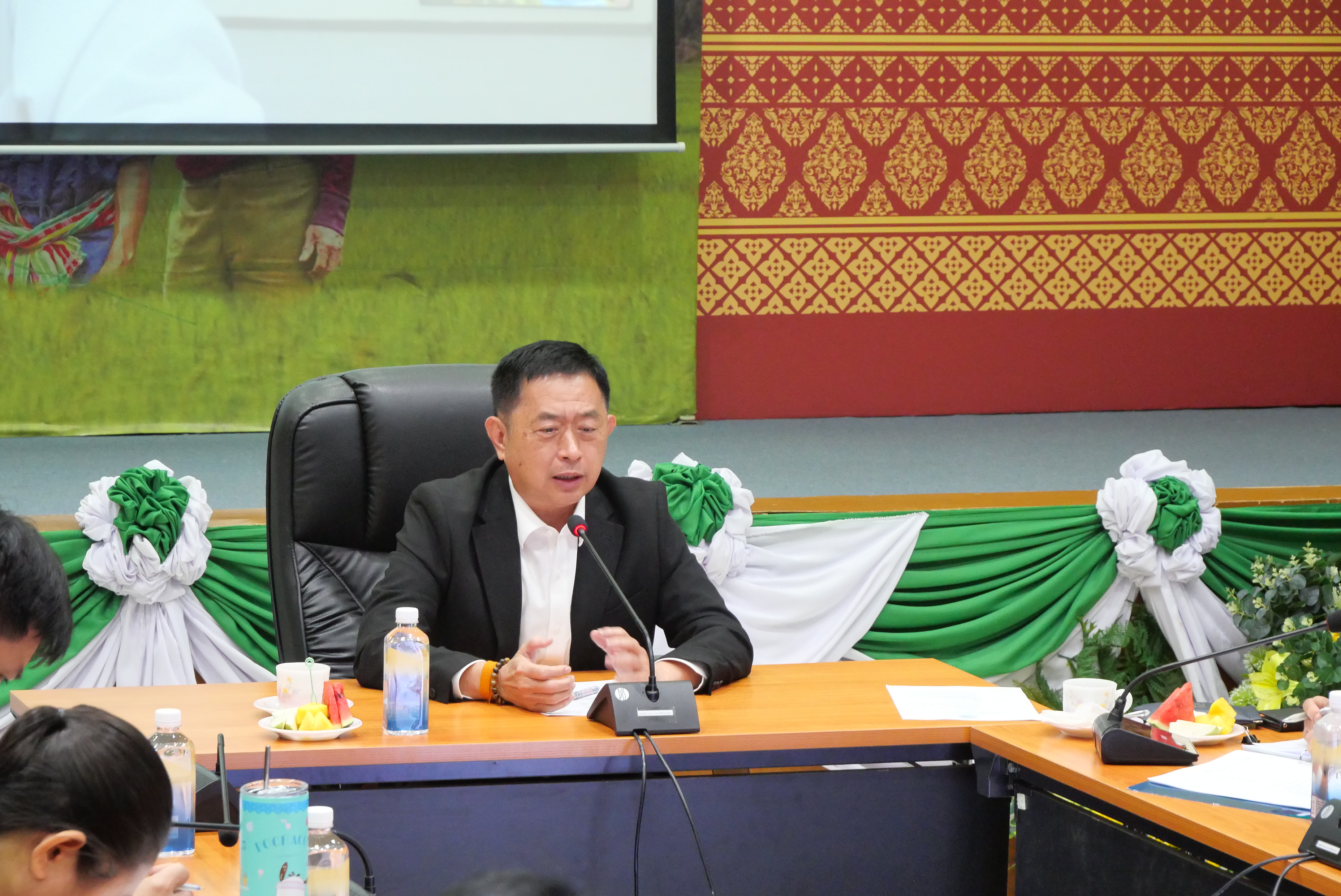 title - ส.ป.ก. ประชุมติดตามผลการจัดที่ดินตามข้อ 62